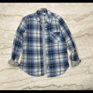 EUC Women’s Plaid Button Up Long Sleeve